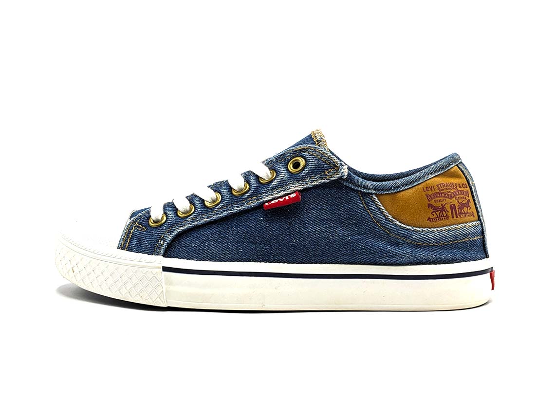 Levi's