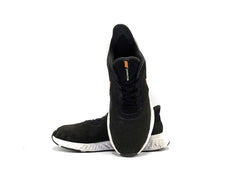 Nike Revolution 5
