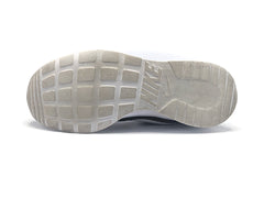 Nike Tanjun