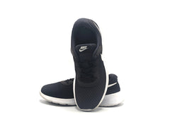 Nike Tanjun