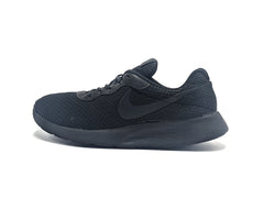 Nike Tanjun