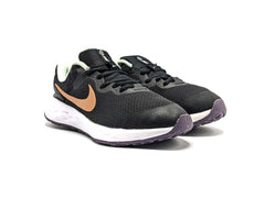 Nike Revolution 6