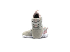 Nike Revolution 5