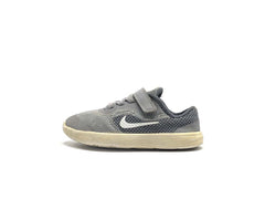 Nike Revolution 3