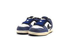 Nike Renzo