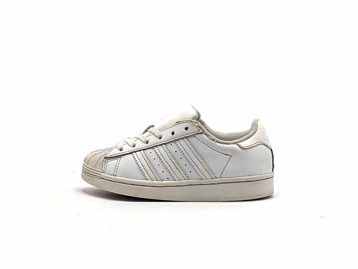 Adidas Superstar