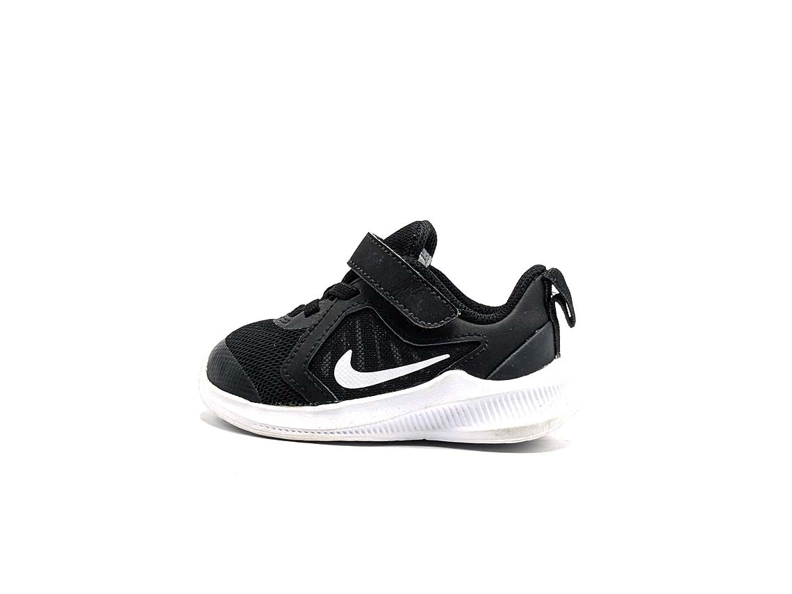 Nike Downshifter 10