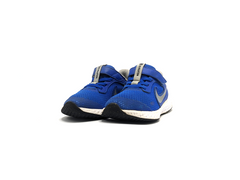 Nike Revolution 5