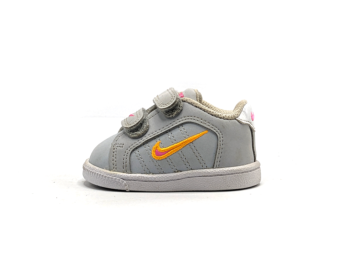 Nike Pico 5