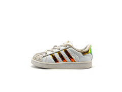 Adidas Superstar