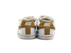 Nike Court Royale