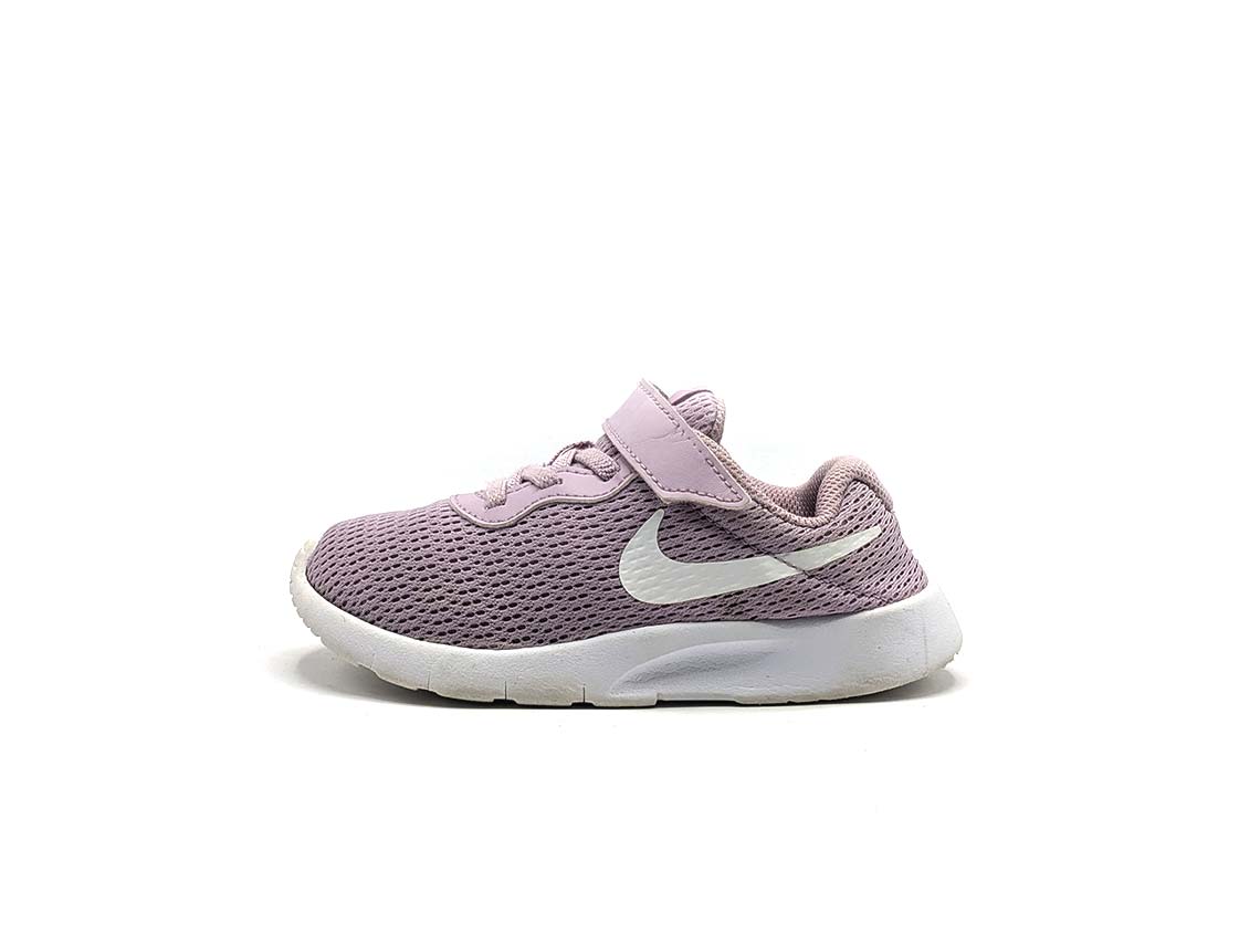 Nike Tanjun PSV