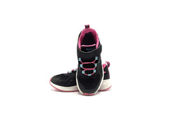 Reebok Road Supreme
