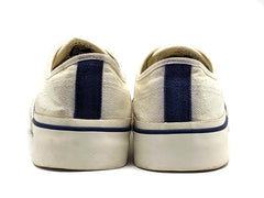 Reserved Sneaker