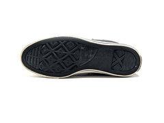 Converse Barbados spikes