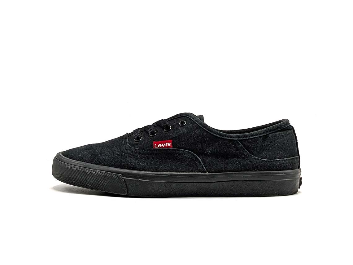 Levi's Ethan