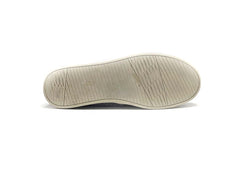 Toms
