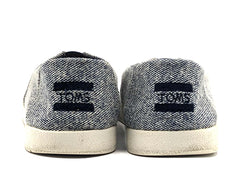Toms