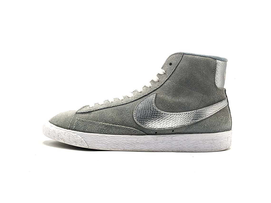 Nike Blazer Mid