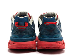 Hoka One One