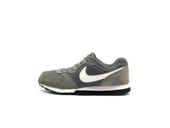 Nike MD Runner 2