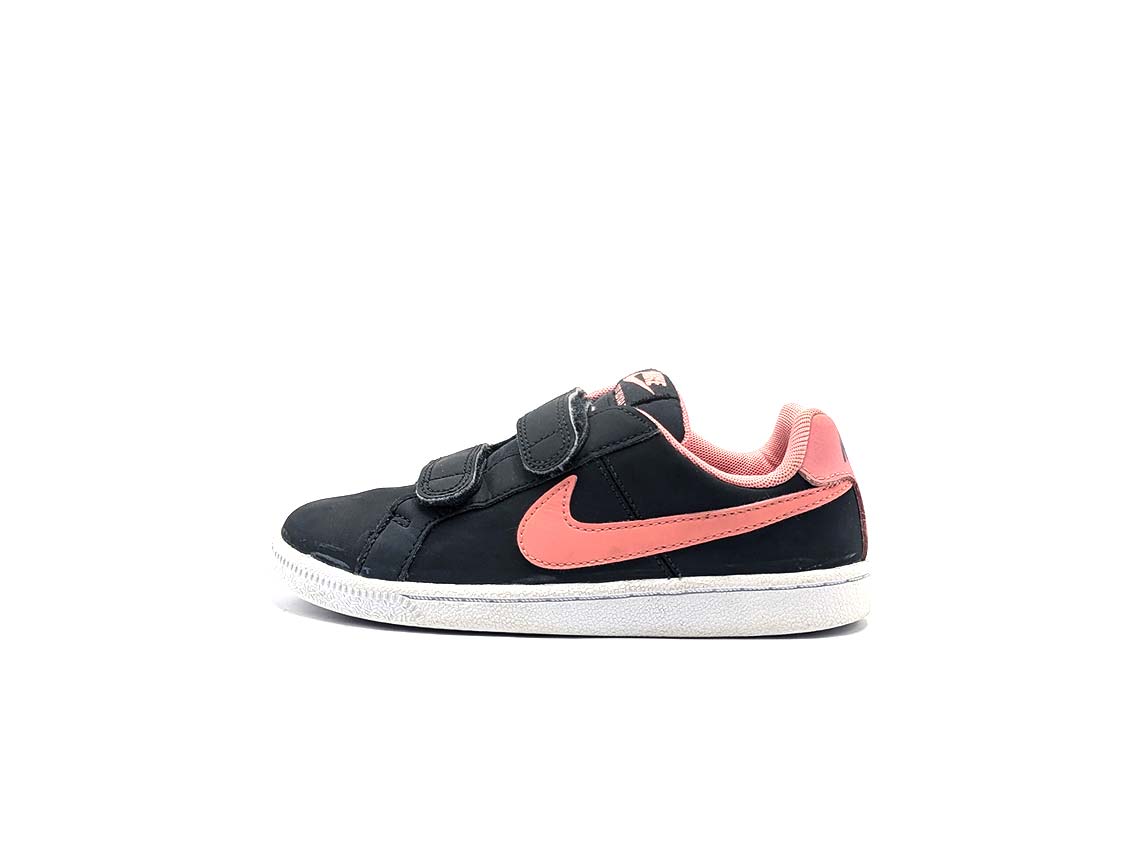Nike Court Royale