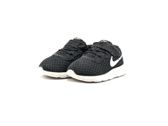 Nike Tanjun