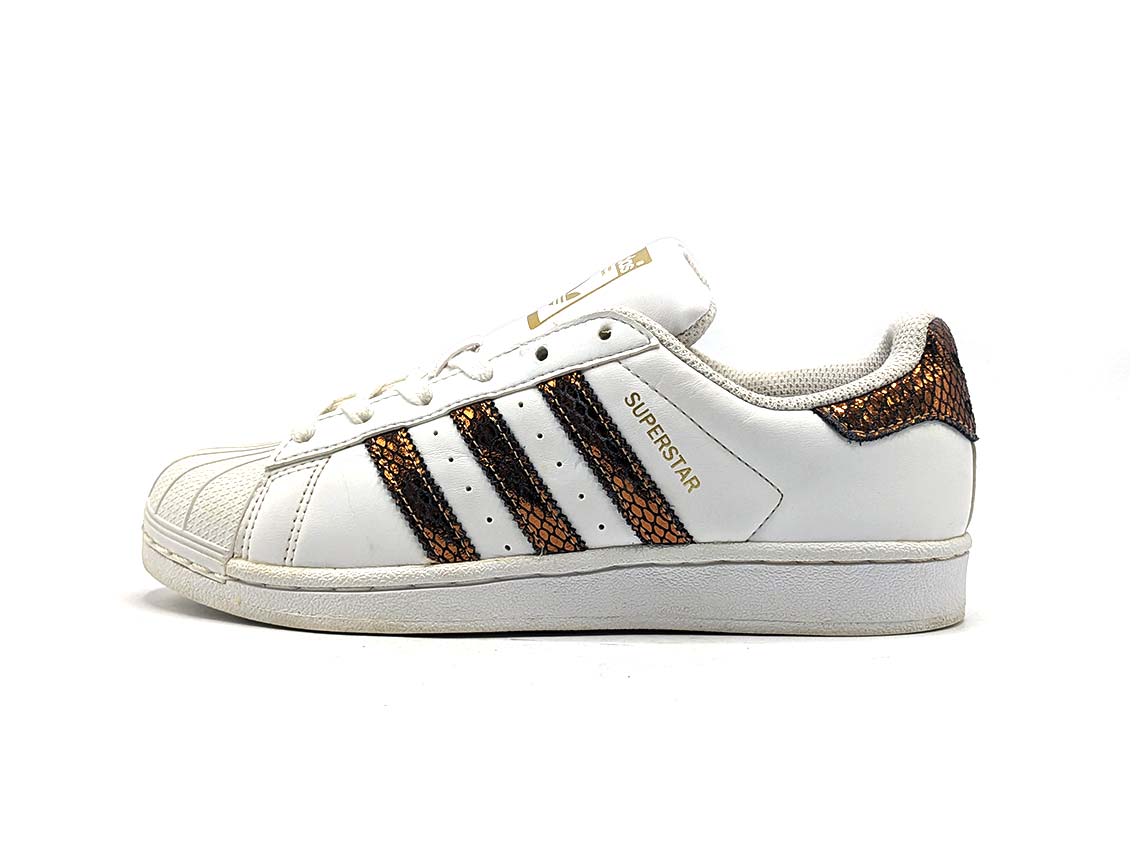 Adidas Superstar