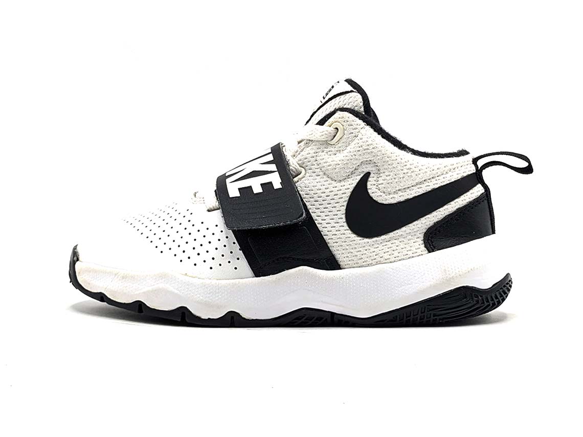 Nike Team Hustle D 8