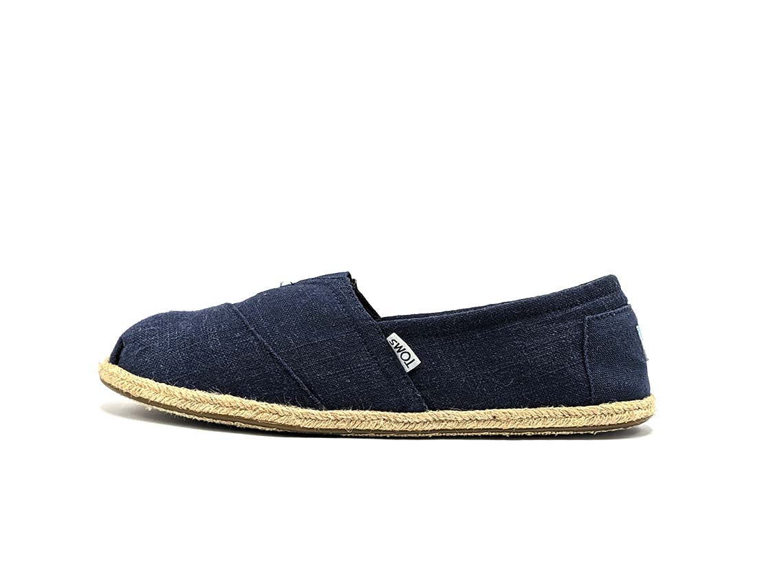 Toms