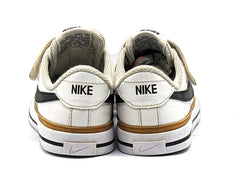 Nike Court Legacy