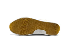 Toms