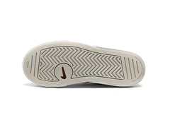 Nike Court Royale