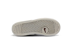Nike Court Royale
