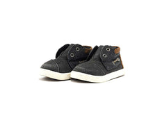 Toms