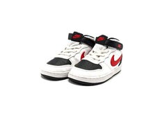 Nike Court Borough