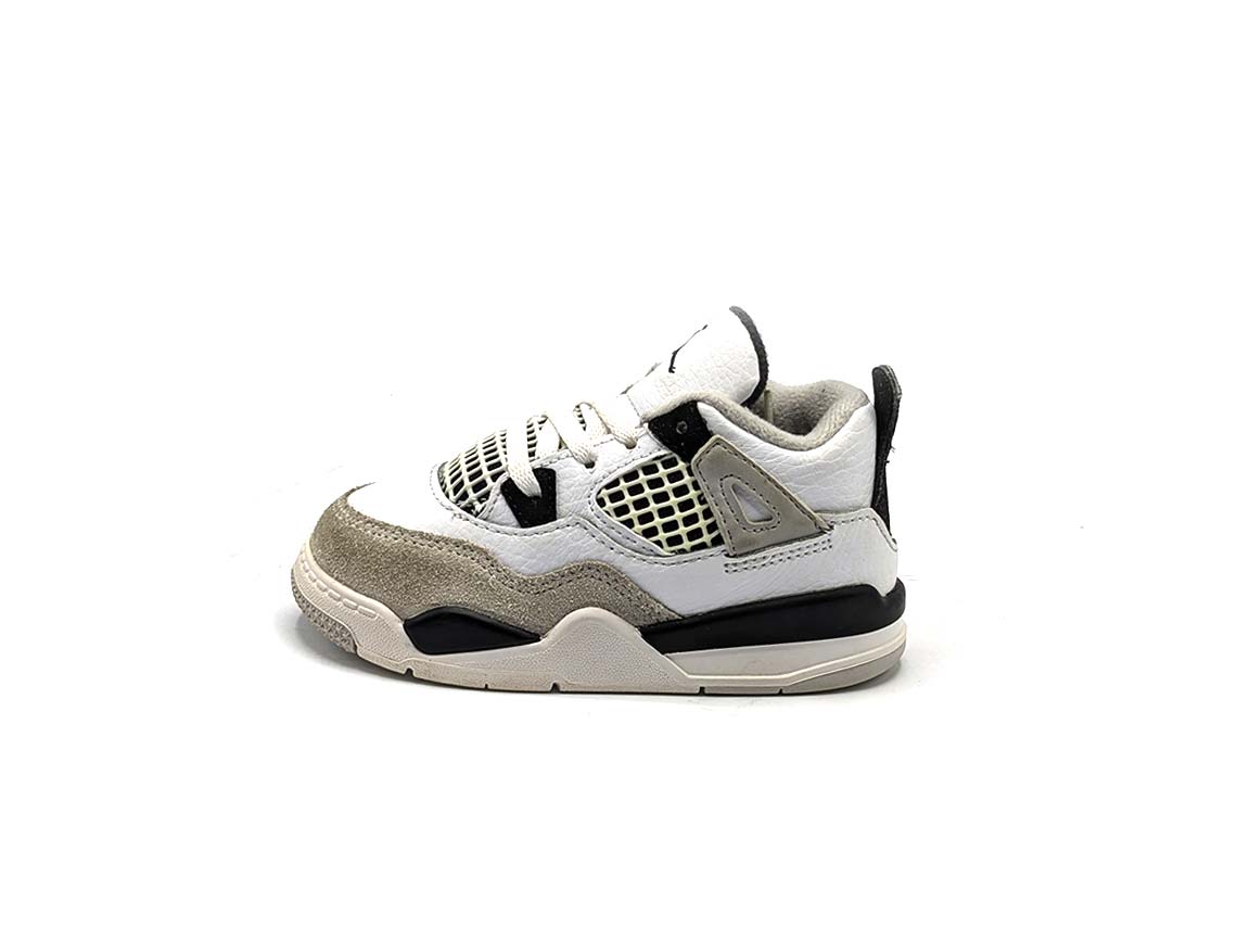 Jordan 4 Retro