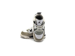 Jordan 4 Retro