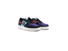 Nike Air Force 1 LV8