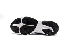 Nike Revolution 4