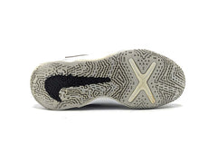 Nike Team Hustle D 10