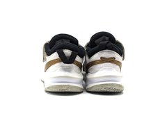 Nike Team Hustle