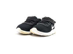 Nike Tanjun