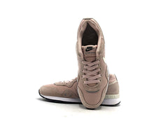 Nike Venture Runner