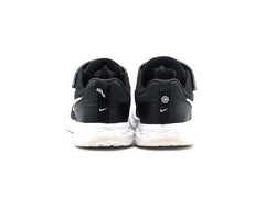 Nike Revolution 6