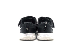 Nike Revolution 6