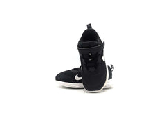 Nike Revolution 6