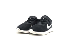 Nike Revolution 6