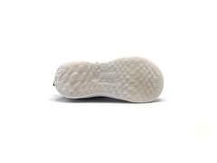 Nike Revolution 6