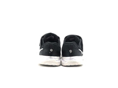 Nike Revolution 6